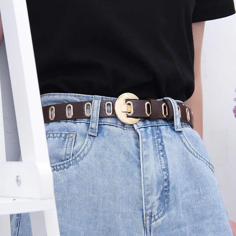 Women Fashion Jeans - Modischer Gürtel, trendiger perforierter Gürtel im