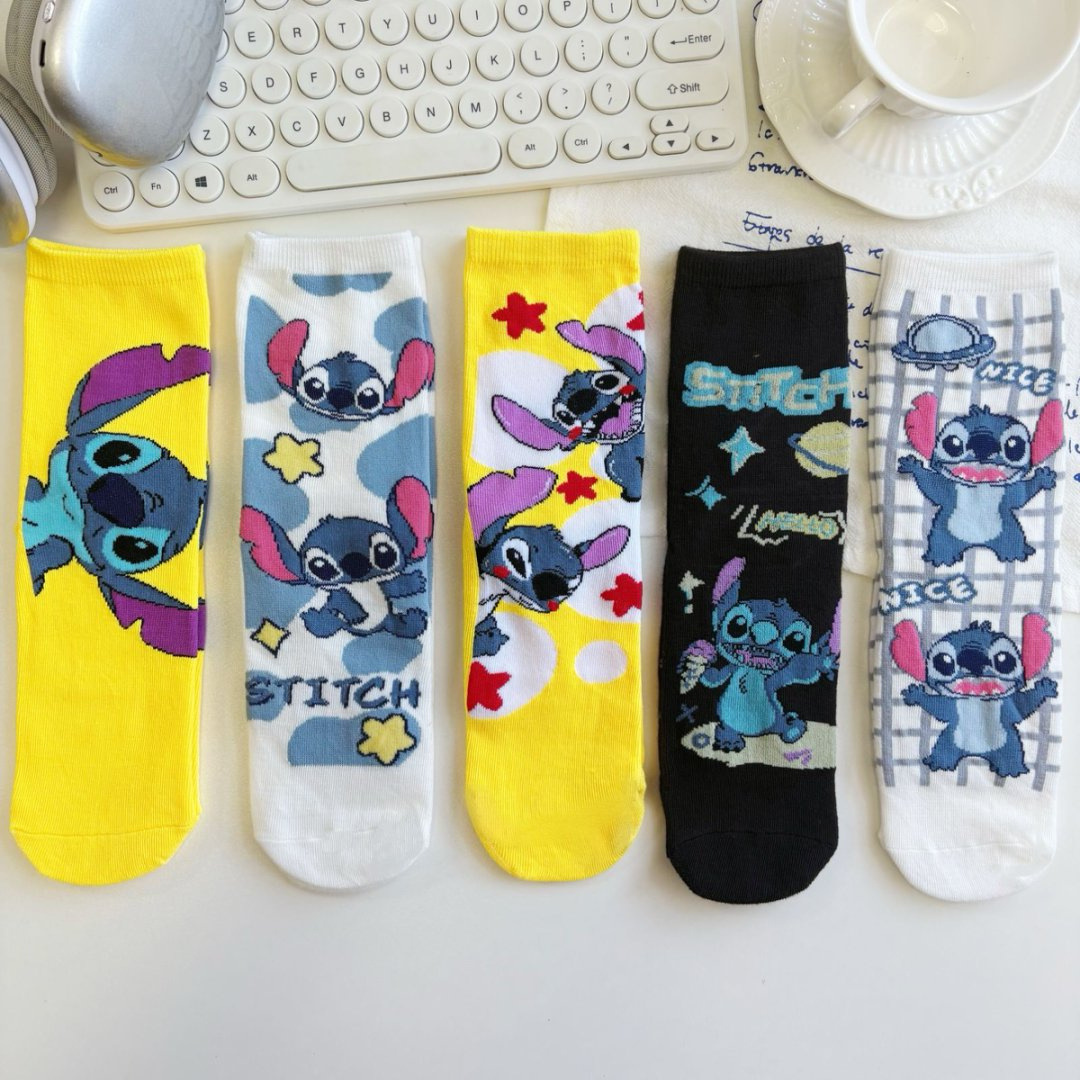 Women Fashion Drawing - Neue lustige Anime-Cartoon-Charaktersocken für Männer und