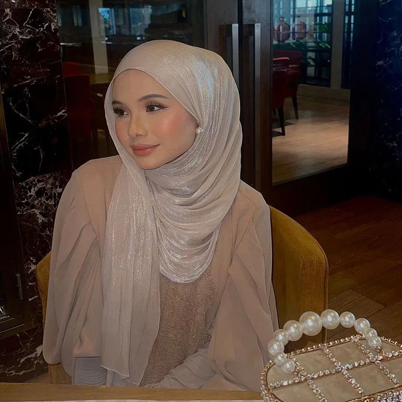 Women'S Fashion Trends - 2026 Neuerscheinung Schimmernder Seiden-Crinkle-Hijab-Schal Damen-Schals Einfarbige